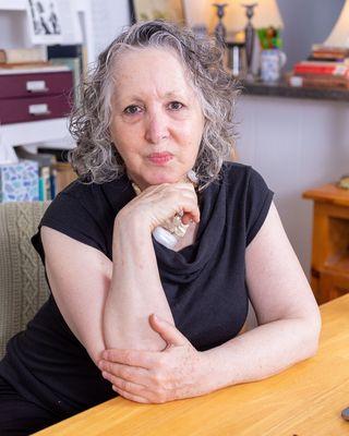 Photo of Risa Mandell, Clinical Social Work/Therapist, LCSW