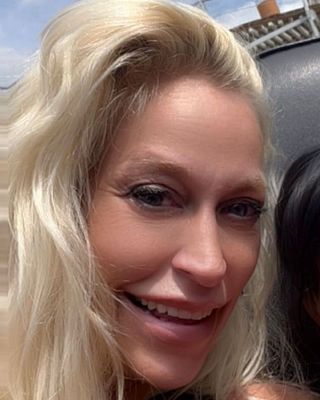 Photo of Shari Abeyta, Pre-Licensed Professional