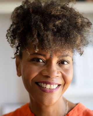 Photo of Catherine Sy, Pre-Licensed Professional, MA, LAMFT