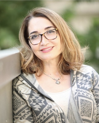 Photo of Afsaneh Tabassian, Counsellor in L4C, ON