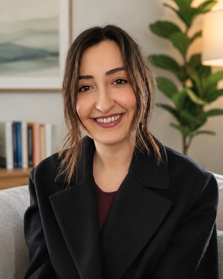 Photo of Asena Cenik, Psychologist, MPsych, PsyBA General