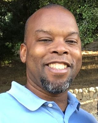 Photo of Charles Clemons, MDiv, BCC, Pastoral Counselor