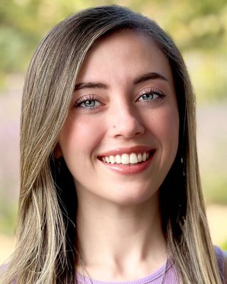 Photo of Lexi Bates, Clinical Social Work/Therapist, MS, ACMHC
