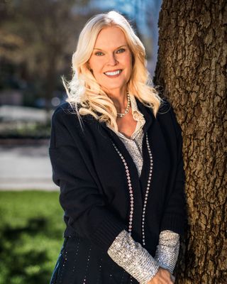 Photo of Claudia D'alessio Schwarz - J. Flowers Health Institute, Marriage & Family Therapist, CEO, LMFT, AAMFT, IECA