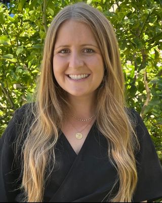 Photo of Julia Burt, Marriage & Family Therapist Associate in Westwood, Los Angeles, CA