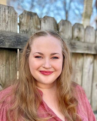 Photo of Maya Farr-Atkins, Clinical Social Work/Therapist, LGSW