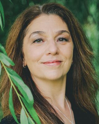 Photo of Dr Anabelle Denney, Psychologist, PsychD, HCPC - Clin. Psych.