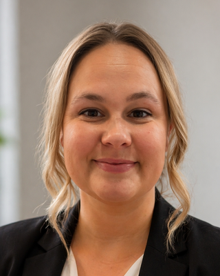 Photo of Megan Minniear, Counselor, LMHCA