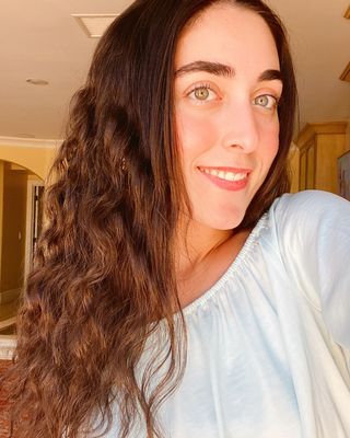 Photo of Melody Hashemieh, Marriage & Family Therapist Associate