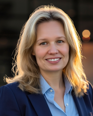Photo of Genevieve Bartuski, Psychologist, PsyD