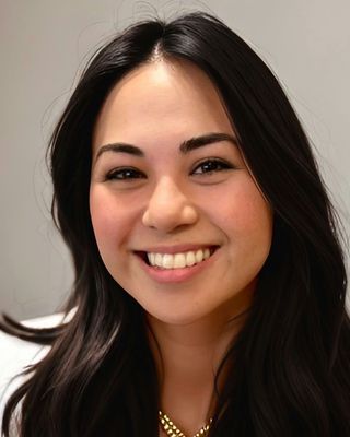 Photo of Elysa Thangchaipinyokul, Clinical Social Work/Therapist in Oakland, CA