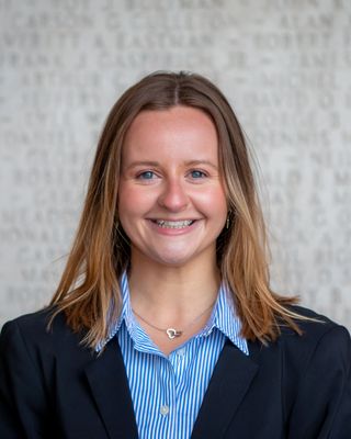 Photo of Nina Rzeszutko, Pre-Licensed Professional