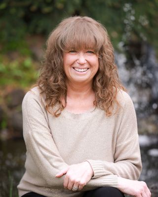 Photo of Dr. Oreana Bohenek, Clinical Social Work/Therapist, DSW, LCSW