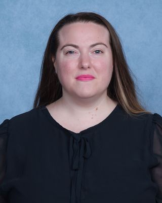 Photo of Lauren Vicari, Clinical Social Work/Therapist, MSW