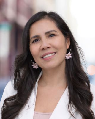 Photo of Dani Nachampassak-Agbayani, Licensed Mental Health Counselor, LMHC