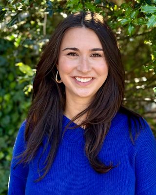 Photo of Kelsie Coles, Marriage & Family Therapist Associate, MA, LMFTA