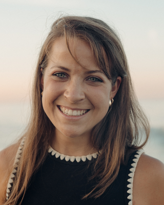 Photo of Elanor Meredith Leaton, Resident in Counseling, MA, RIC
