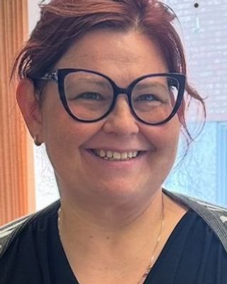 Photo of Michelle Eckhart, Registered Social Worker, BSW, RSW, BA