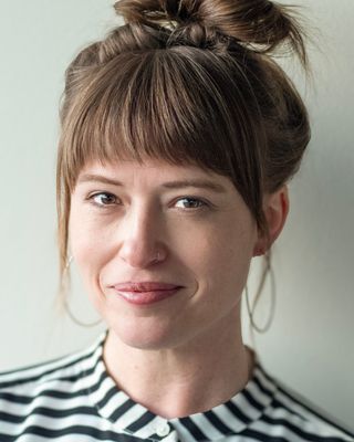 Photo of Leigh Shaw, Clinical Social Work/Therapist, MSW, LICSW