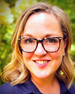Photo of Alison M Disseler, Clinical Social Work/Therapist, LICSW