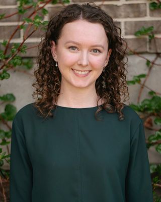 Photo of Emily Pashouwer, Pre-Licensed Professional, LPC-IT, SAC-IT