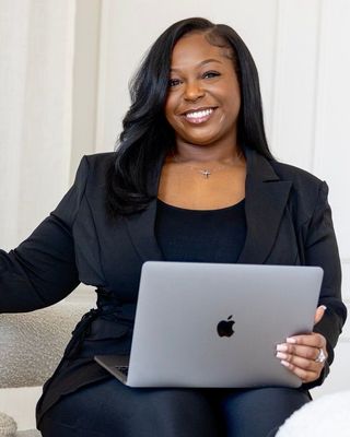 Photo of Kayla Young - Expressions Clinical Growth Collective, Clinical Social Work/Therapist, LMSW