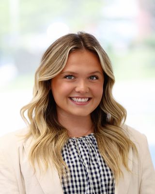 Photo of Gwyn Golembiewski, Clinical Social Work/Therapist, LSW