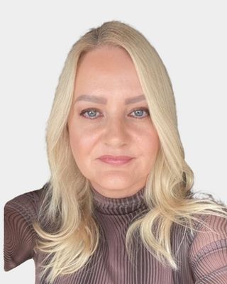 Photo of Maeve Keegan, Psychotherapist, MSc, Pre-Accredited Member IACP