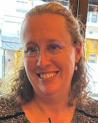 Photo of Barb Espinoza, Clinical Social Work/Therapist, LMSW, SSW