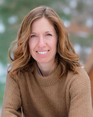 Photo of Hannah Cuseo, Registered Psychotherapist, MS