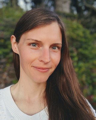 Photo of Ashley Sweigart, Counselor in Covington, WA