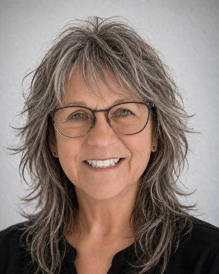 Photo of Elizabeth Walton, Psychiatric Nurse Practitioner, MSN, PMHPN, FNP