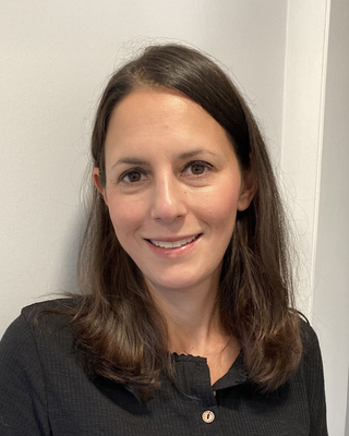 Photo of Helena Bloomingdale, Clinical Social Work/Therapist, LICSW