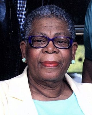 Photo of Earlene Johnson, Clinical Social Work/Therapist, LISW-S