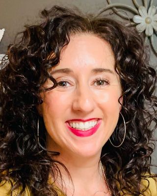 Photo of Ezara Moyer, Clinical Social Work/Therapist, LCSW