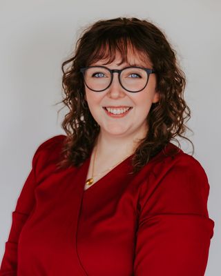 Photo of Rebecka Brott, Clinical Social Work/Therapist, LIMHP, LCSW