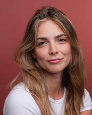 Photo of Maggie Cassinelli, Psychotherapist, MSc, MBACP