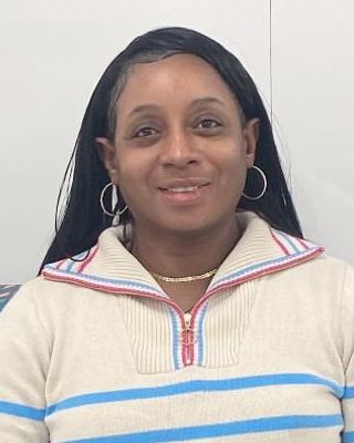 Photo of Shelly-Ann Foster, Licensed Clinical Mental Health Counselor Associate, LCMHCA