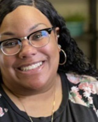 Photo of Avery Alexander, Clinical Social Work/Therapist, LCSW