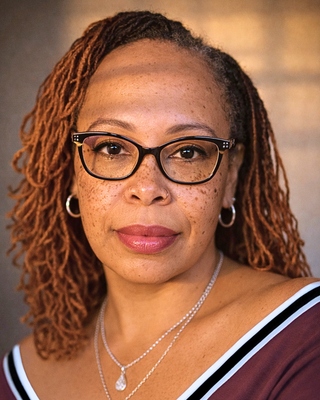 Photo of Dr. Tara D. Wallace, Clinical Social Work/Therapist, LSCSW, TF-CBT, RYT