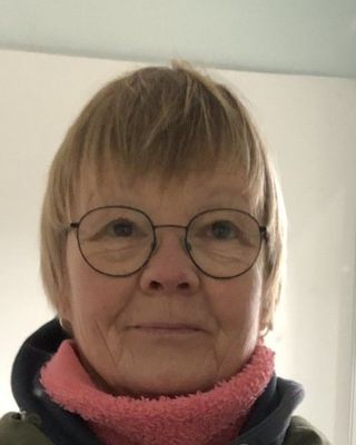 Photo of Jayne Wilson, Counsellor, MBACP