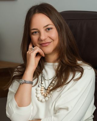 Photo of Dr Pippa Watson, Psychotherapist, ACP