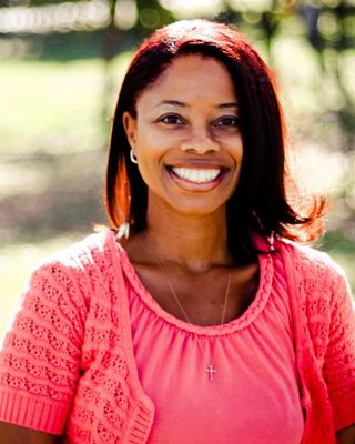 Photo of Dr. Chyneitha Cook | California Teletherapy, Psychologist in California
