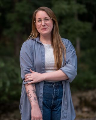 Photo of Kristen Watt - Kristen Watt - Pittsburgh Art Therapy & Counseling, Licensed Professional Counselor, ATR-BC®, LPC