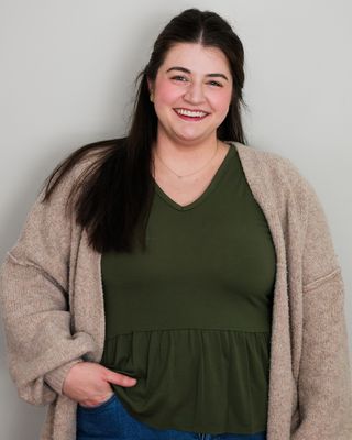 Photo of Samantha Shanholtz, Clinical Social Work/Therapist, LCSW-C
