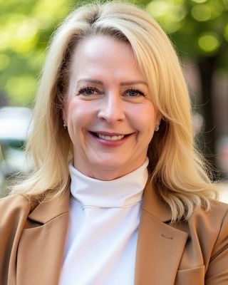 Photo of Kacey Cardwell, Marriage & Family Therapist, MA, LMFT