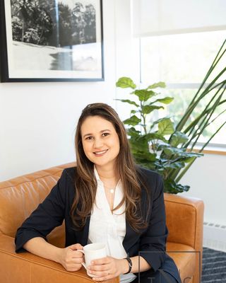 Photo of Besma (Bess) Benali, Registered Social Worker, MSW, RSW