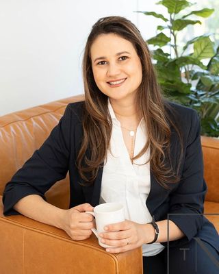 Photo of Besma (Bess) Benali, Registered Social Worker, MSW, RSW