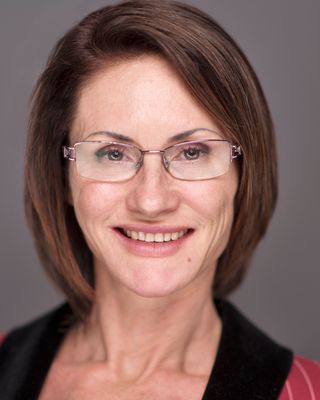 Photo of Dr Nicole Hess, Psychologist, PhD, PsyBA General