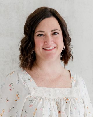 Photo of Nicole Kaufman, Licensed Professional Counselor, LPC, CCTP
